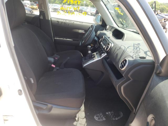 Photo 5 from auction – 2008 SCION XB with VIN JTLKE50E381025276