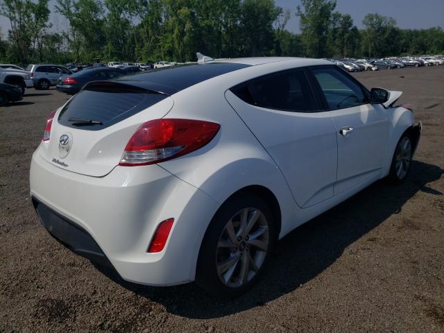 Photo 4 from auction – 2017 HYUNDAI VELOSTER with VIN KMHTC6AD5HU304787