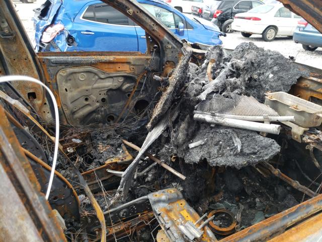 Photo 5 from auction – 2015 KIA SORENTO EX with VIN 5XYKUDA76FG555991