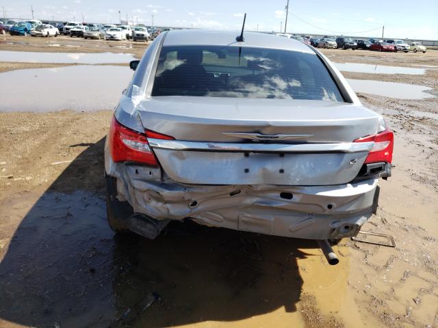 Photo 9 from auction – 2014 CHRYSLER 200 TOURIN with VIN 1C3CCBBB8EN165128