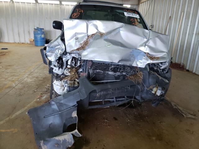 Photo 9 from auction – 2002 FORD ESCAPE XLT with VIN 1FMCU03172KB63673