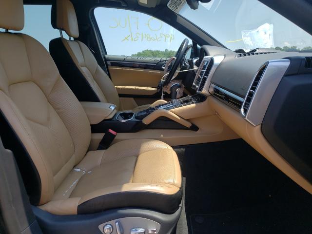 Photo 5 from auction – 2017 PORSCHE CAYENNE with VIN WP1AA2A26HKA91089
