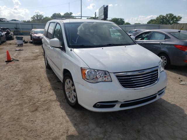 Photo 9 from auction – 2016 CHRYSLER TOWN & COU with VIN 2C4RC1BG2GR268045