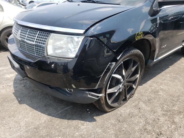 Photo 9 from auction – 2008 LINCOLN MKX with VIN 2LMDU88C98BJ16357