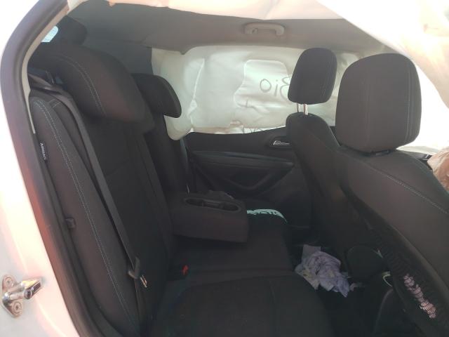 Photo 6 from auction – 2015 CHEVROLET TRAX LS with VIN KL7CJKSB5FB082872