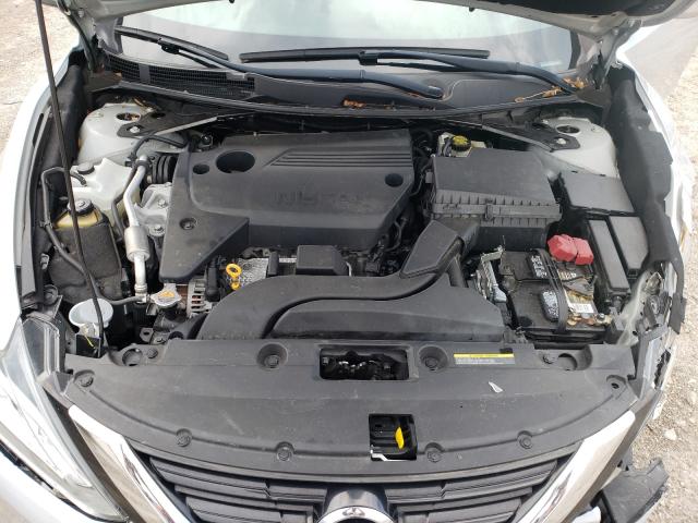 Photo 7 from auction – 2017 NISSAN ALTIMA 2.5 with VIN 1N4AL3AP0HC485653