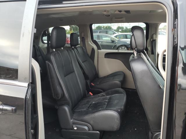 Photo 6 from auction – 2015 CHRYSLER TOWN & COU with VIN 2C4RC1BG0FR547525