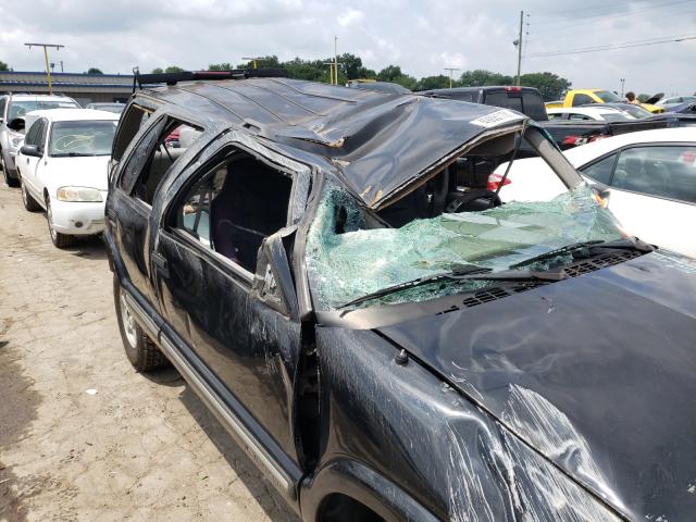 Photo 9 from auction – 2001 CHEVROLET BLAZER with VIN 1GNDT13W11K264937