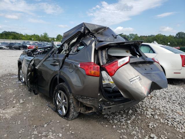 Photo 3 from auction – 2015 TOYOTA RAV4 XLE with VIN JTMWFREV6FD053711