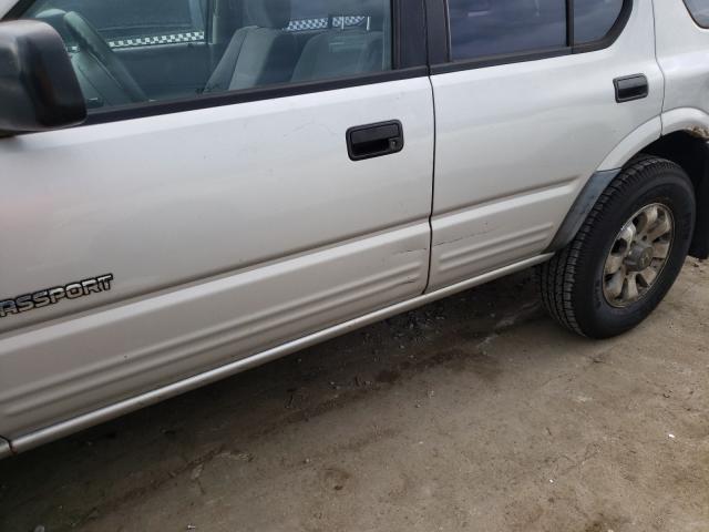 Photo 9 from auction – 2000 HONDA PASSPORT E with VIN 4S6DM58W0Y4404306