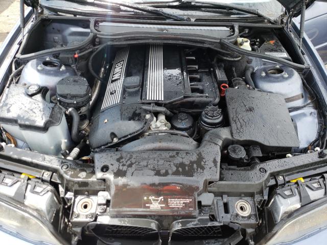 Photo 7 from auction – 2002 BMW 325 CI with VIN WBABS33412PG83436