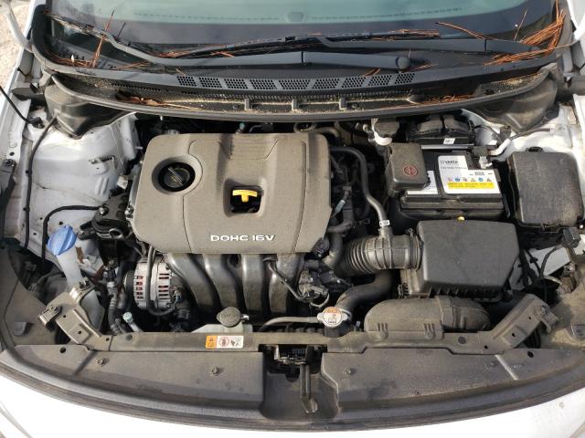 Photo 7 from auction – 2018 KIA FORTE LX with VIN 3KPFK4A75JE202767