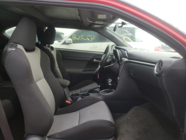 Photo 5 from auction – 2016 TOYOTA SCION TC with VIN JTKJF5C73GJ022547