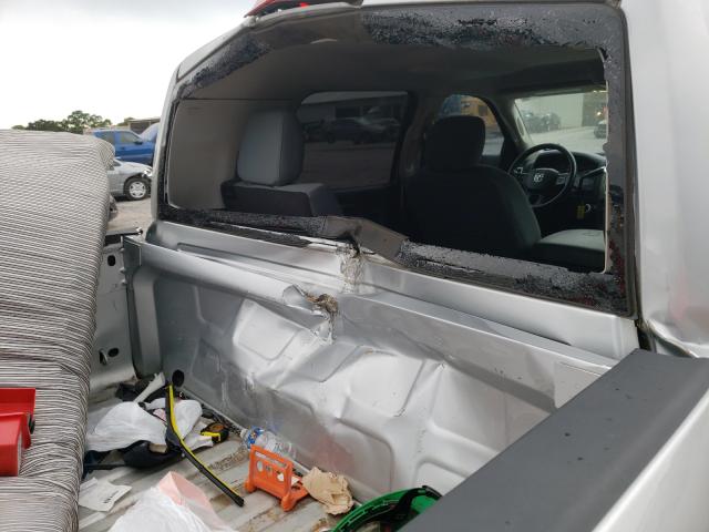 Фото 9 с аукциона – 2014 RAM 2500 SLT с VIN 3C6UR5ML0EG270610