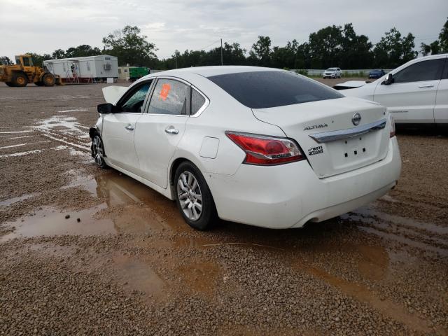 Photo 3 from auction – 2015 NISSAN ALTIMA 2.5 with VIN 1N4AL3AP7FN334391