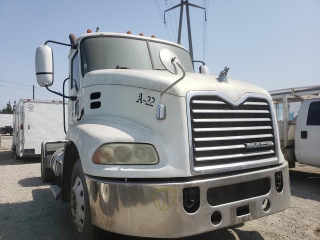 MACK 600 CXU600 2009 with VIN 1M1AW01X69N001376 - Photo from auction