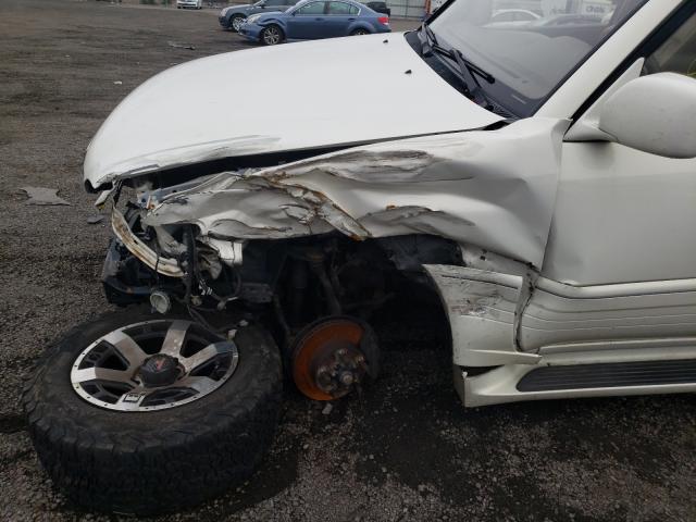 Photo 9 from auction – 2000 LEXUS LX470 with VIN JT6HT00W7Y0120220