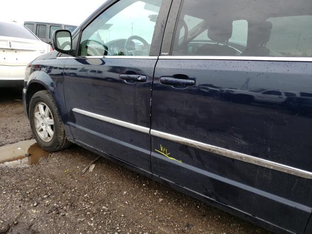 Photo 9 from auction – 2012 CHRYSLER TOWN & COU with VIN 2C4RC1BGXCR232887