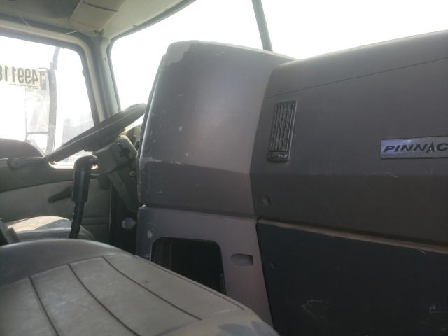 Photo 5 from auction – 2009 MACK 600 CXU600 with VIN 1M1AW01X69N001376