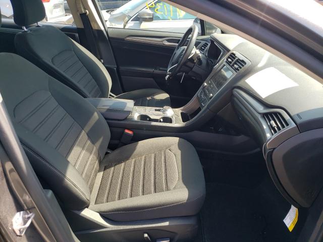 Photo 5 from auction – 2019 FORD FUSION SE with VIN 3FA6P0HDXKR281049