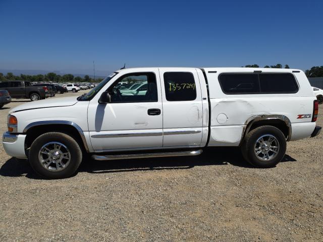 Photo 9 from auction – 2005 GMC NEW SIERRA with VIN 2GTEK19BX51273260