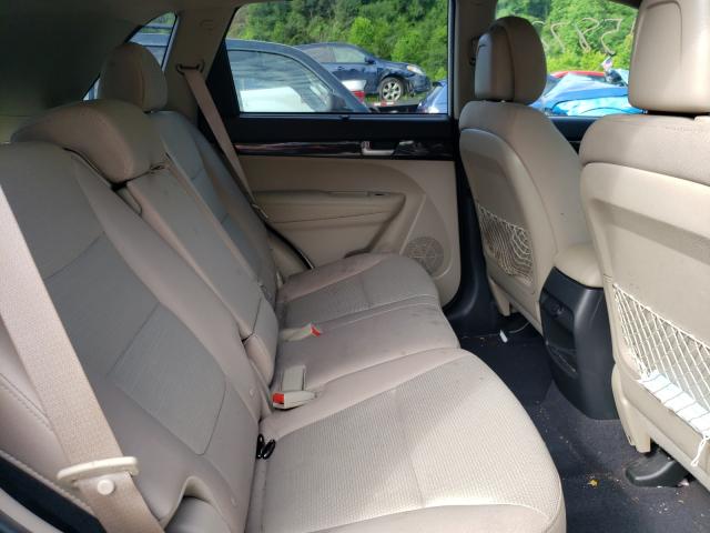 Photo 6 from auction – 2014 KIA SORENTO LX with VIN 5XYKT3A65EG531491