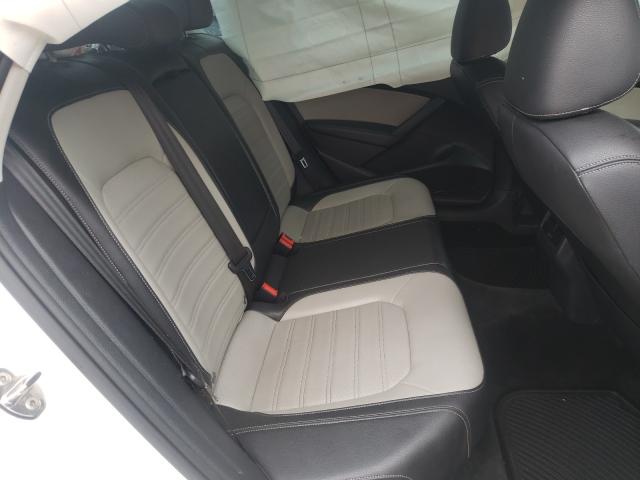 Photo 6 from auction – 2015 VOLKSWAGEN PASSAT SE with VIN 1VWBS7A35FC073647