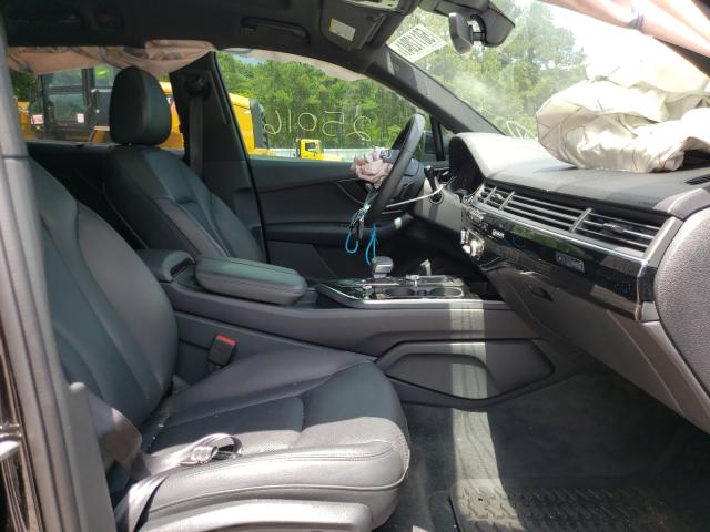 Photo 5 from auction – 2019 AUDI Q7 PREMIUM with VIN WA1LAAF74KD029186