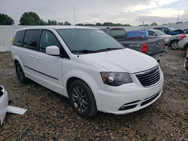Photo 1 from auction – 2015 CHRYSLER TOWN & COU with VIN 2C4RC1HG0FR719933