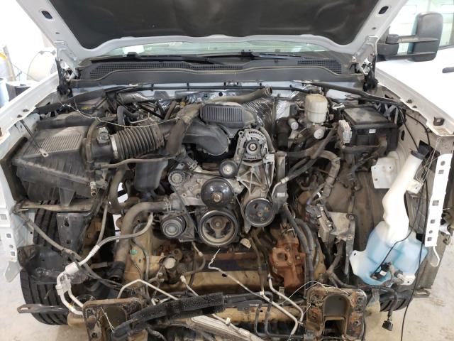 Photo 7 from auction – 2015 CHEVROLET SILVERADO with VIN 1GC1KUEG8FF141111