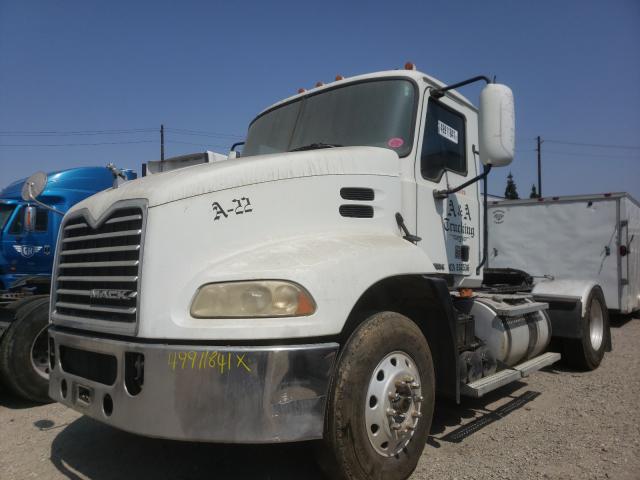 Photo 2 from auction – 2009 MACK 600 CXU600 with VIN 1M1AW01X69N001376