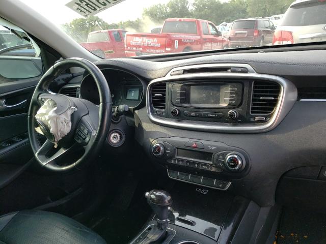 Photo 9 from auction – 2016 KIA SORENTO EX with VIN 5XYPHDA57GG132637