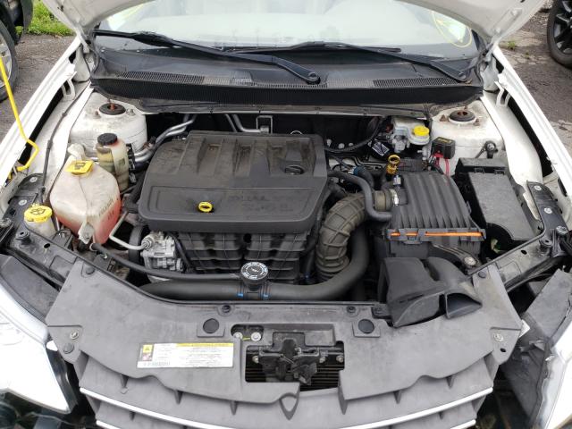 Photo 7 from auction – 2010 CHRYSLER SEBRING LI with VIN 1C3CC5FB6AN195282