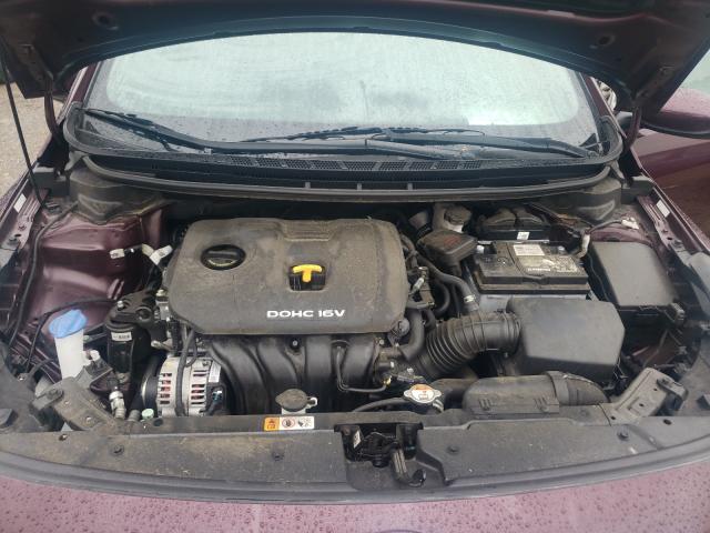 Photo 7 from auction – 2018 KIA FORTE LX with VIN 3KPFK4A73JE281775