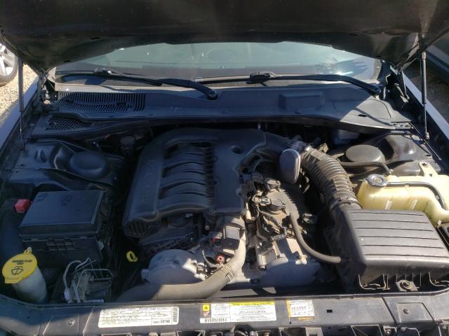 Photo 7 from auction – 2010 CHRYSLER 300 TOURIN with VIN 2C3CA5CV1AH164292