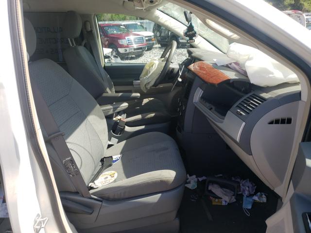 Photo 5 from auction – 2008 CHRYSLER TOWN & COU with VIN 2A8HR54P38R728189