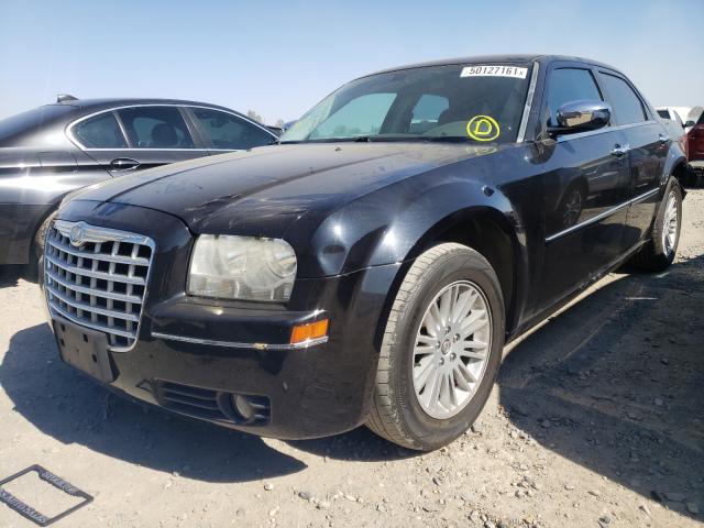 Photo 2 from auction – 2010 CHRYSLER 300 TOURIN with VIN 2C3CA5CV1AH164292