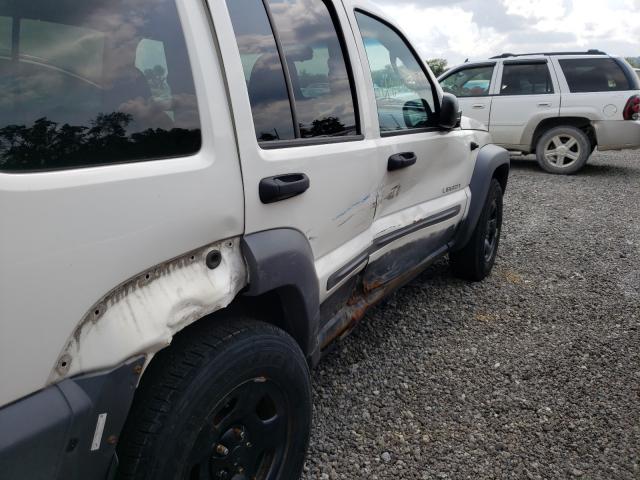 Photo 9 from auction – 2004 JEEP LIBERTY SP with VIN 1J4GL48K04W161478
