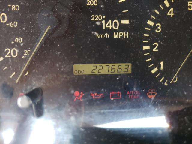 Photo 8 from auction – 2003 LEXUS RX 300 with VIN JTJHF10U630308320