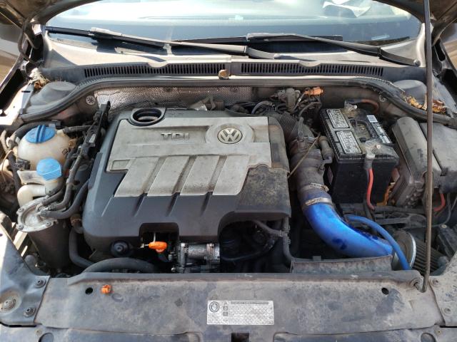 Photo 7 from auction – 2012 VOLKSWAGEN JETTA TDI with VIN 3VWLL7AJ9CM081258