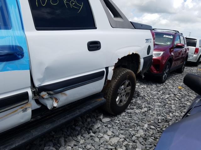 Photo 9 from auction – 2005 CHEVROLET AVALANCHE with VIN 3GNEK12Z05G270356