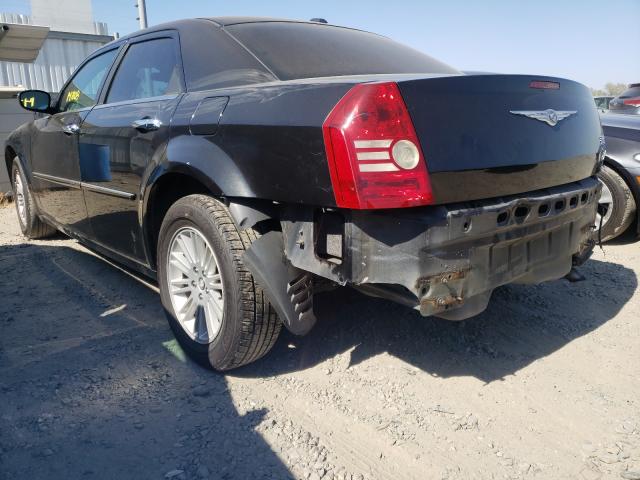 Photo 3 from auction – 2010 CHRYSLER 300 TOURIN with VIN 2C3CA5CV1AH164292