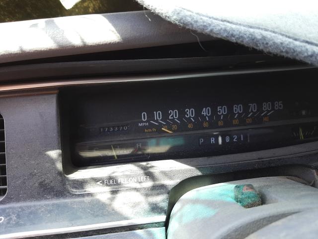 Photo 8 from auction – 1994 MERCURY GRAND MARQ with VIN 2MELM74W1RX627554