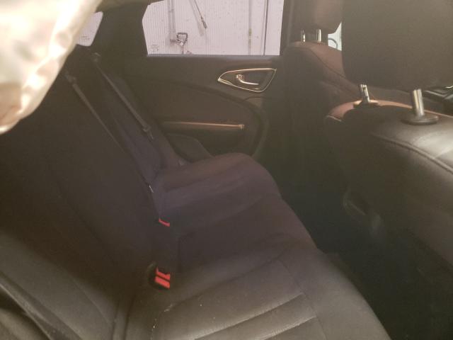 Photo 6 from auction – 2015 CHRYSLER 200 LIMITE with VIN 1C3CCCABXFN667437