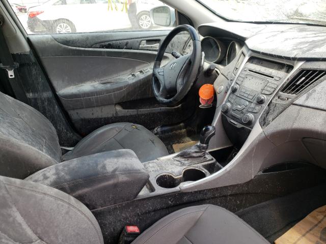 Photo 5 from auction – 2012 HYUNDAI SONATA SE with VIN 5NPEC4AB8CH452953
