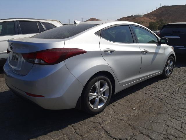 Photo 4 from auction – 2016 HYUNDAI ELANTRA SE with VIN 5NPDH4AE7GH685994
