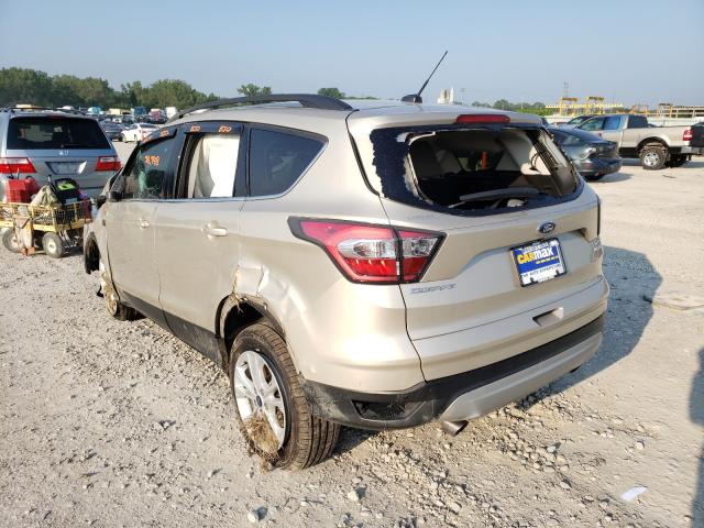 Photo 3 from auction – 2017 FORD ESCAPE SE with VIN 1FMCU0GD9HUB42728