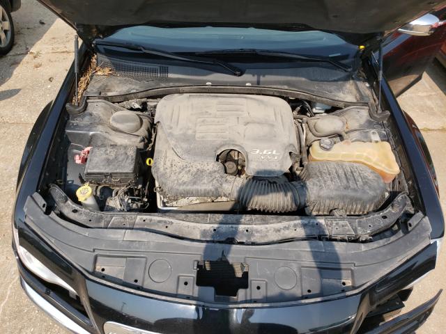 Photo 7 from auction – 2012 CHRYSLER 300 LIMITE with VIN 2C3CCACG3CH309209