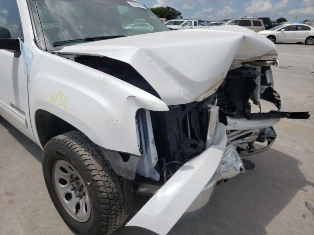 Photo 9 from auction – 2011 GMC SIERRA K15 with VIN 1GTR2UEAXBZ199079