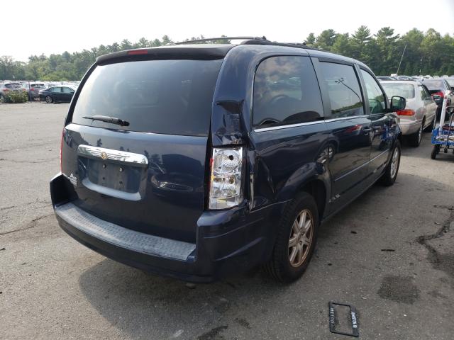 Photo 4 from auction – 2008 CHRYSLER TOWN & COU with VIN 2A8HR54P48R833615
